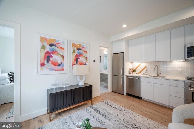 Photo - 1775 Swann St NW Unidad 102