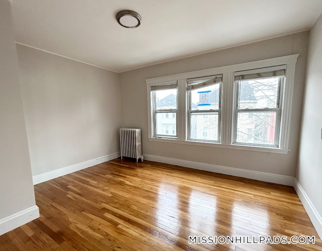 Photo - 120 Hillside St Unidad 2