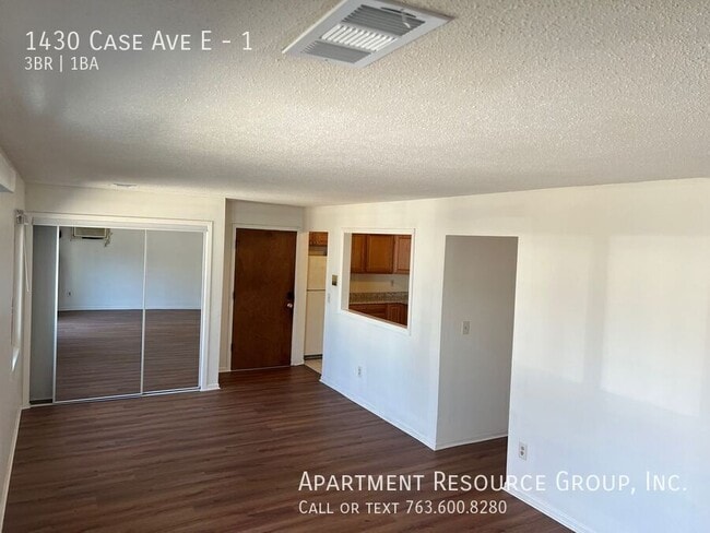 Photo - 1430 Case Ave E Unit 1