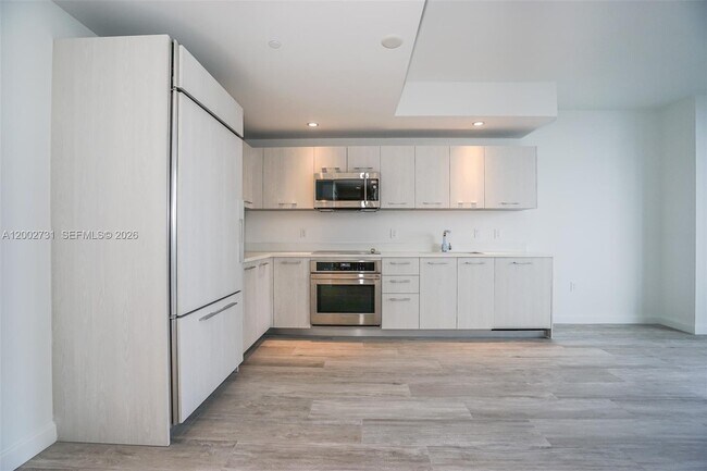 Photo - 55 SW 9th St Unit 2907