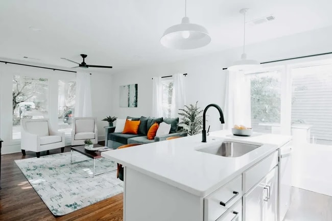 Photo - 2276 Sutton St SE