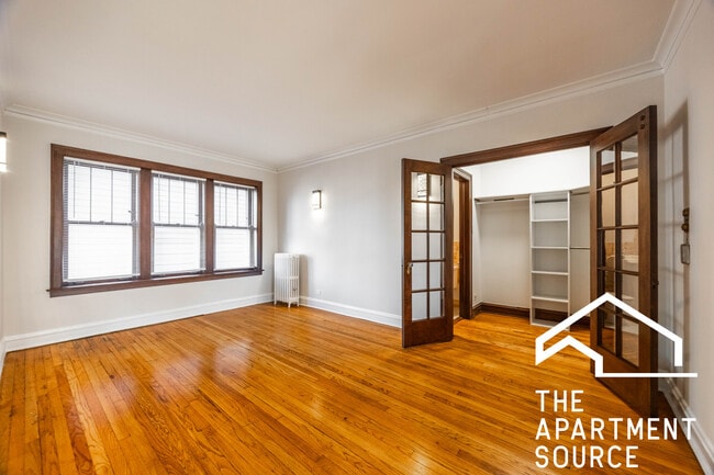 Building Photo - 3130 N Spaulding Ave Unit 2