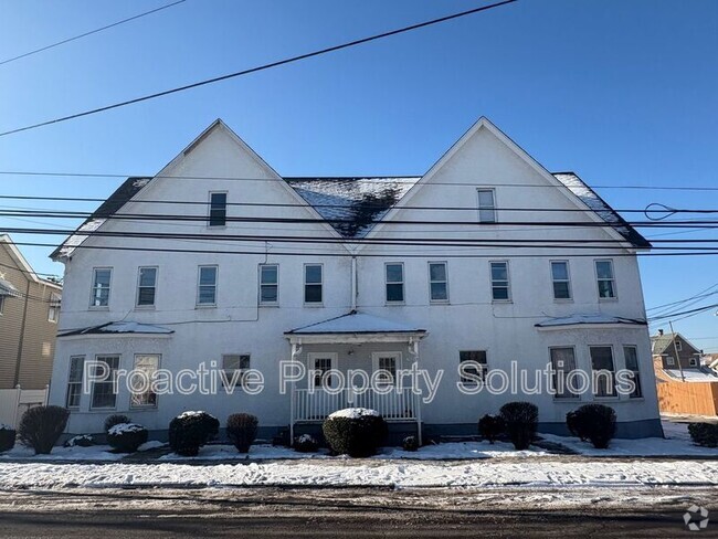 Building Photo - 746-748 River Street Unit 748  2 Rental