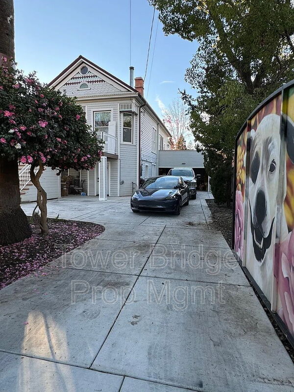 Photo - 3154 53rd St Unidad Main House