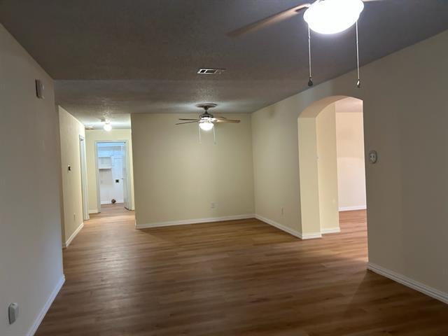 2106 Millwood Dr