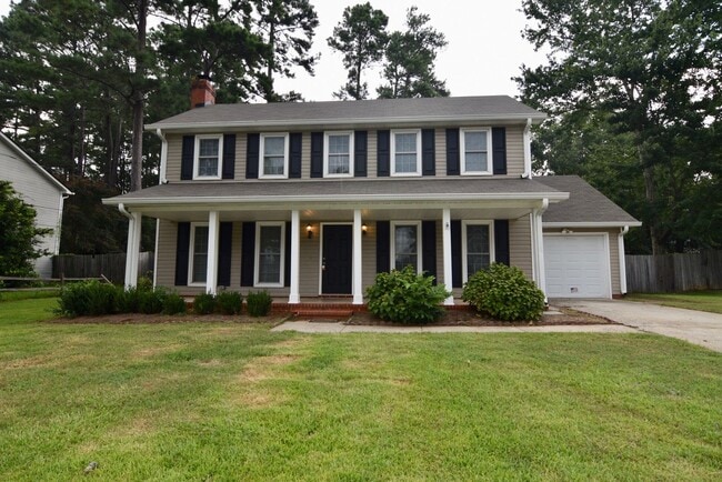 Building Photo - Evans 3 Bed/2 Bath w/ Garage & Huge Fenced... Rental