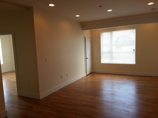 Photo - The Berks at 1850