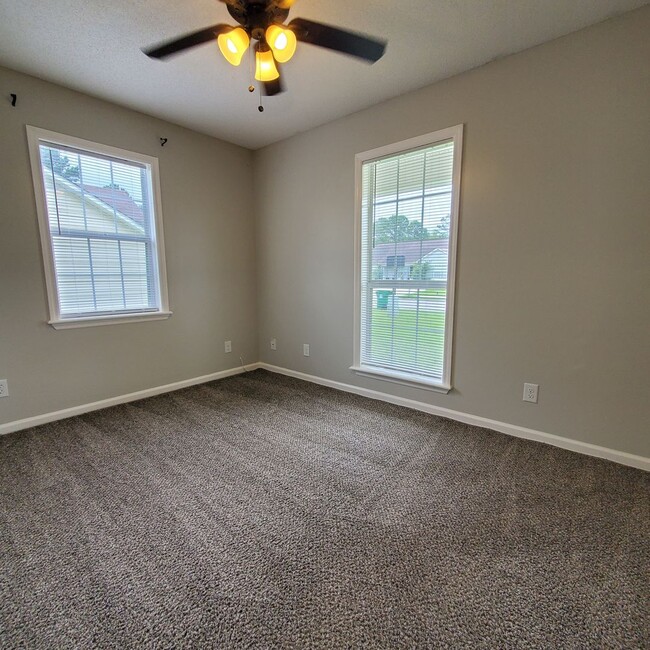 Photo - Charming 3-Bedroom Home with Private Fenced Yard in Valdosta, GA!