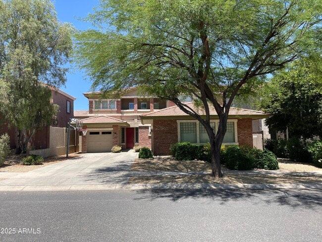 Photo - 16054 W Shangri La Rd Casa