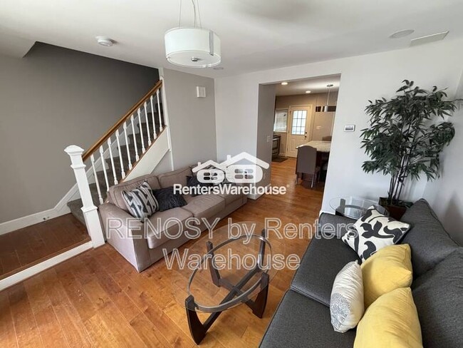 Photo - 611 Cheraton Rd