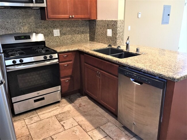 Photo - 133 Daisy Ave Unit 133