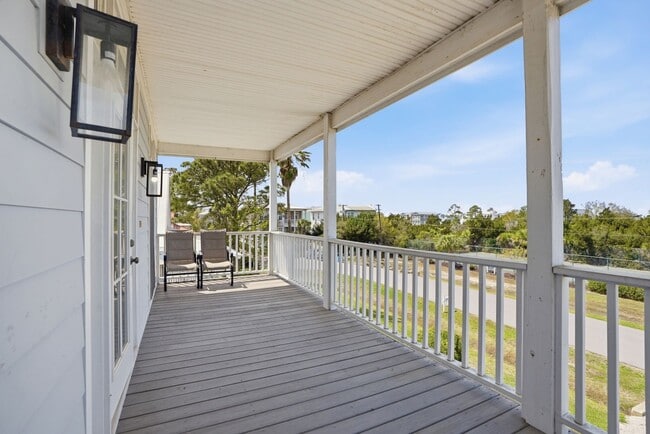 Photo - Fully Furnished Home on Tybee Island for Lease!