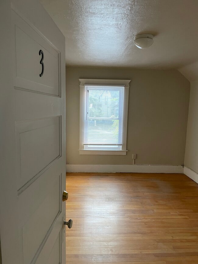 dormitorio - 216 Packard St