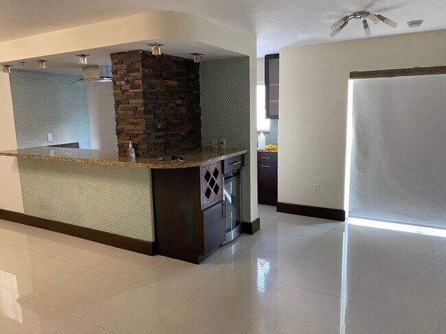 Photo - 2475 NW 16th Street Rd Unit 506