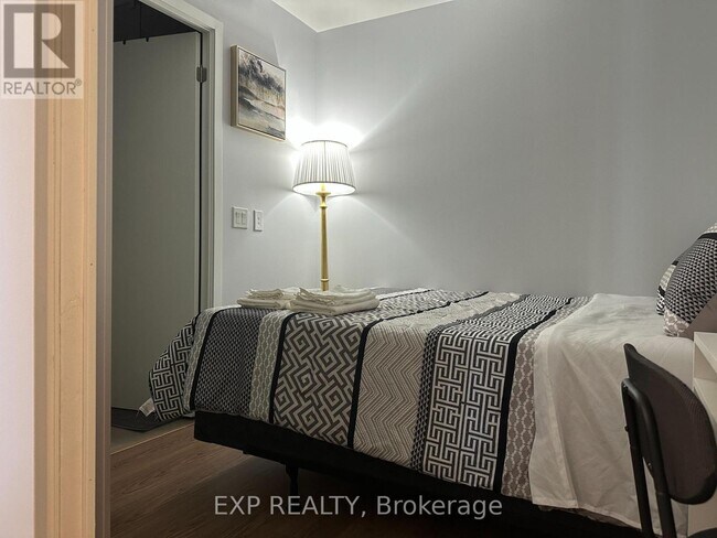 Photo - 319 Jarvis St Unit 2517