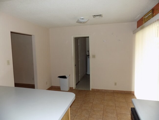 Photo - 4544 W 18th St