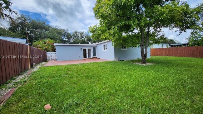 Photo - 12535 NE Miami Pl