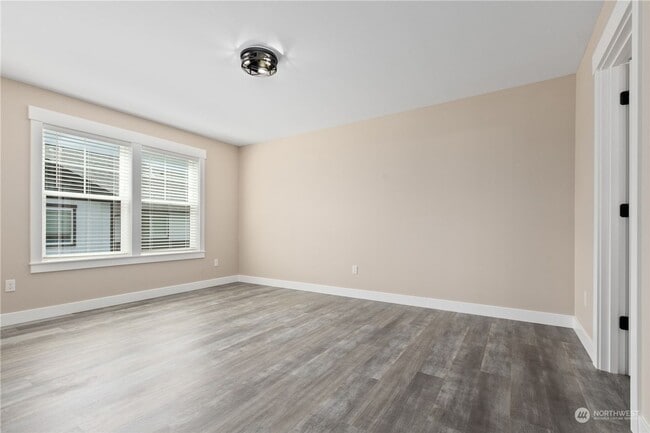 Photo - 2217 DeJong Dr