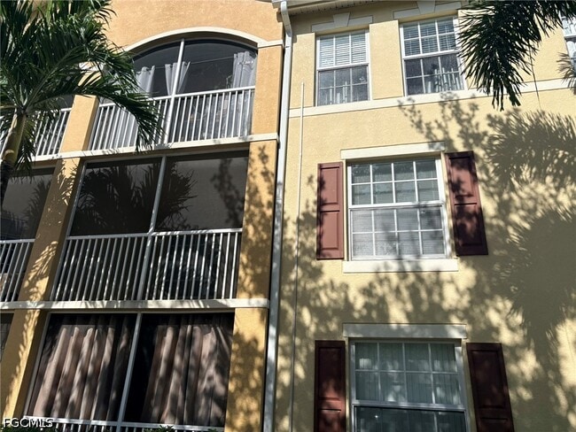 Building Photo - 4113 Residence Drive Unit 213