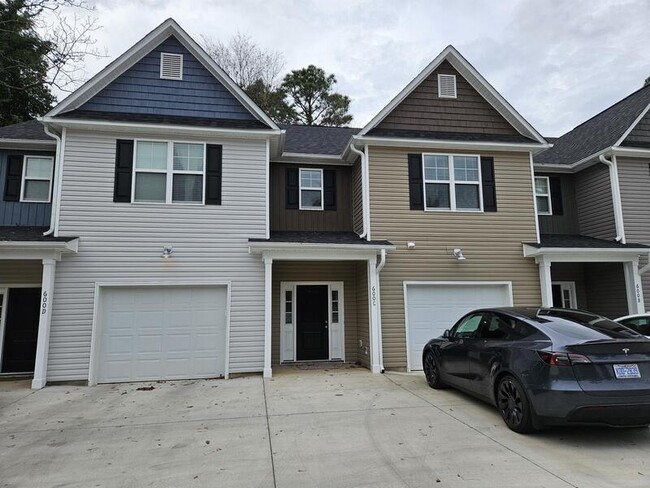 Photo - 600 Roxie Ave Condo Unit #C
