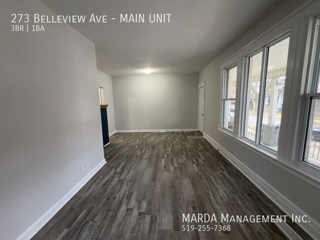 Photo - NEWLY RENOVATED 3BED/1 BATH - WALKERVILLE + HYDRO, 60% GAS & WATER! Unit MAIN