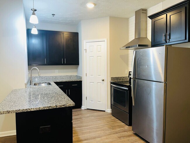 Photo - 615 Jefferson St Unit B