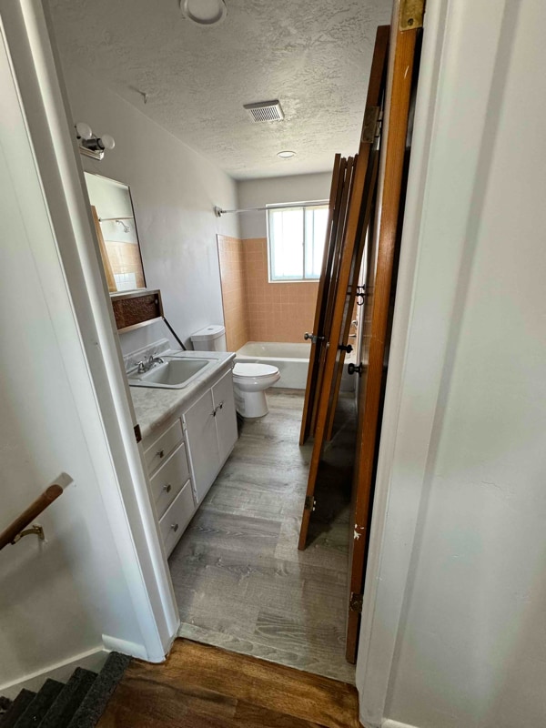 Photo - 397 Isgreen Cir