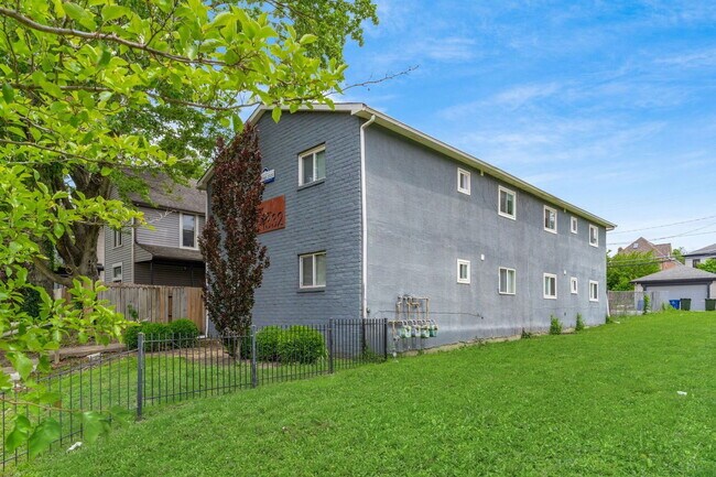 Photo - 1332 Courtland Ave