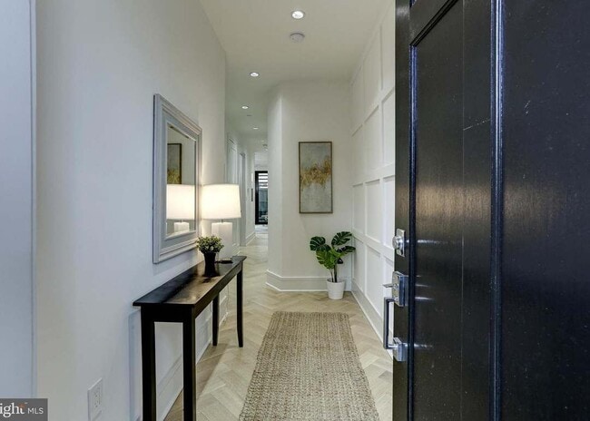 Photo - 1712 15th St NW Unidad #1