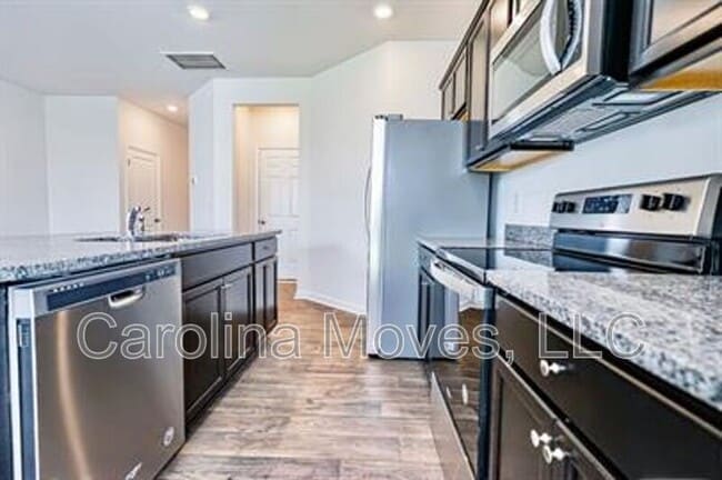 Photo - 430 Sea Grit Ct