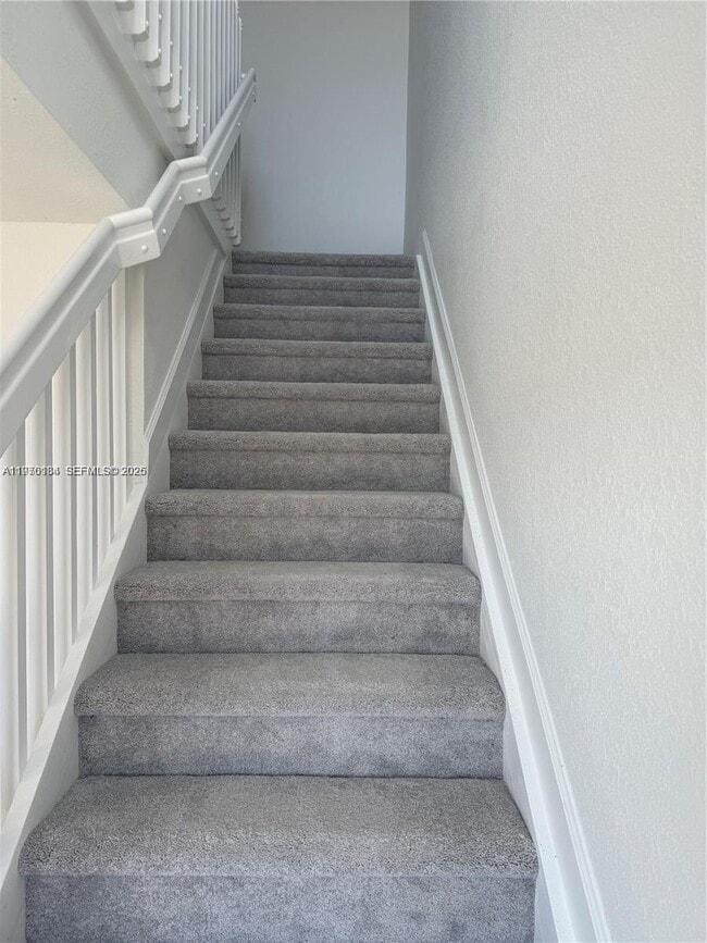 Photo - 621 SE 13th St Cir