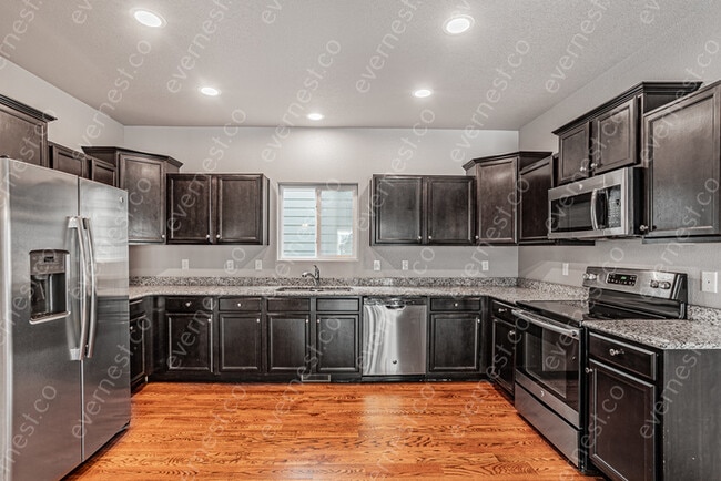 Photo - 2405 Falkirk Dr