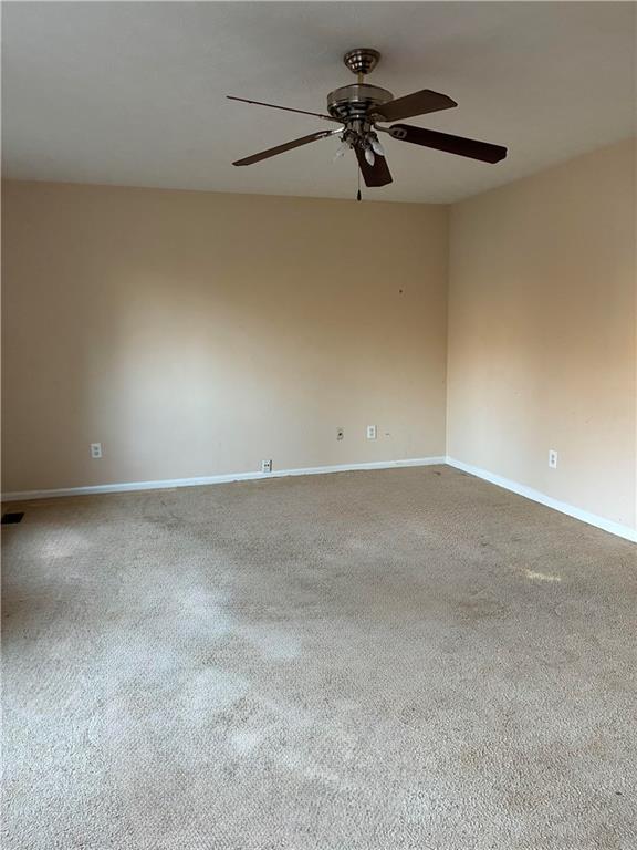 Photo - 3253 Deshong Dr SW