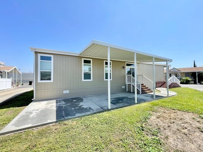 Photo - 53 Lemon Via