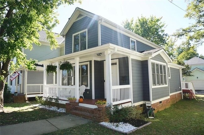 Building Photo - 85 Hammock Pl SE