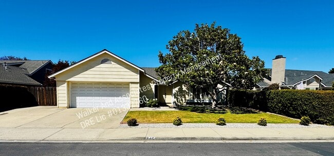 Building Photo - 445 Hartnell Rd Rental