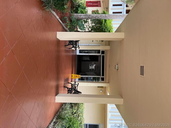Photo - 2930 Point E Dr Unit E203