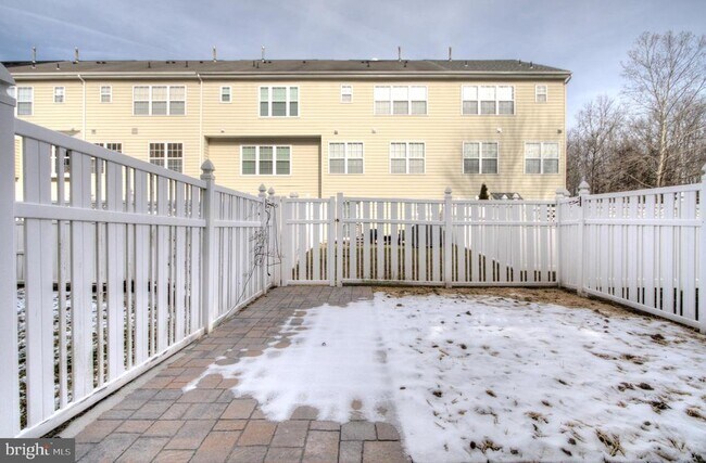 Photo - 18 Alexandra Ct