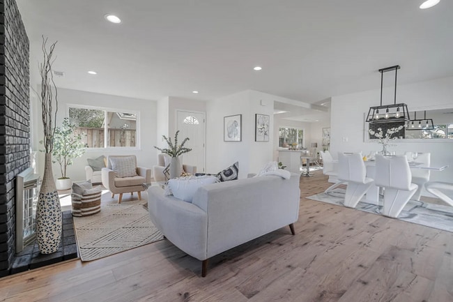 Photo - 7675 Sunset Ave