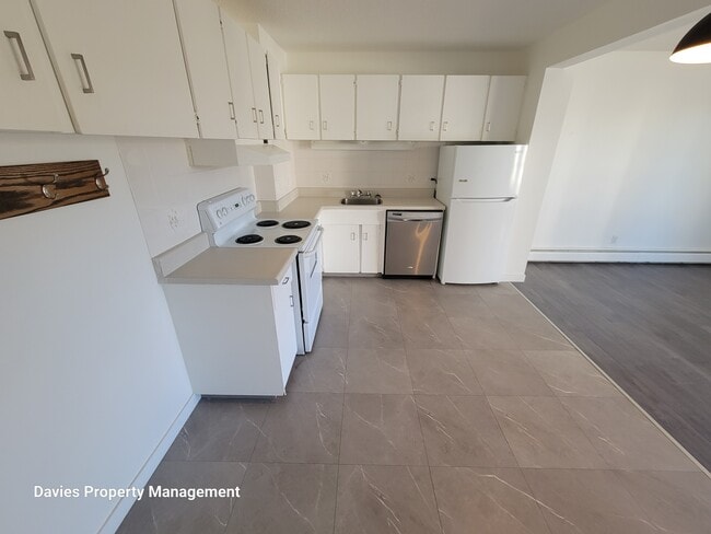 Building Photo - 8604 Gateway Blvd NW