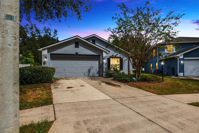 Building Photo - 7533 Terrace River Dr