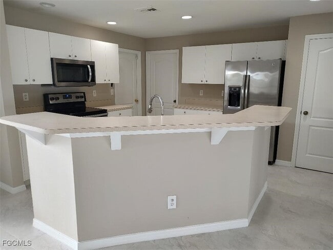 Photo - 1719 SW 2nd Pl