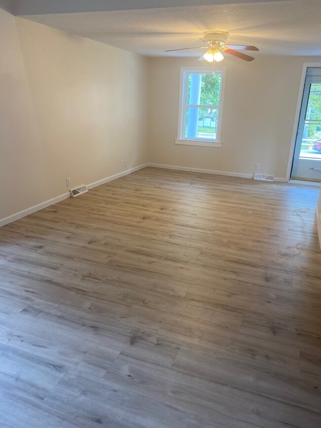 Photo - 3316 Asbury Rd