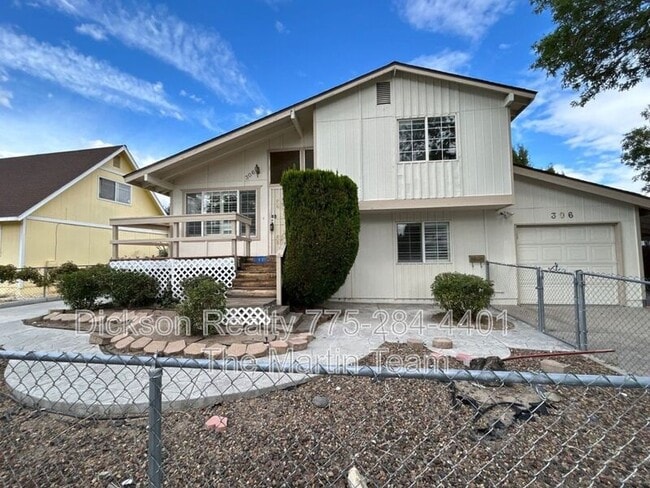 Photo - 306 E Quail St