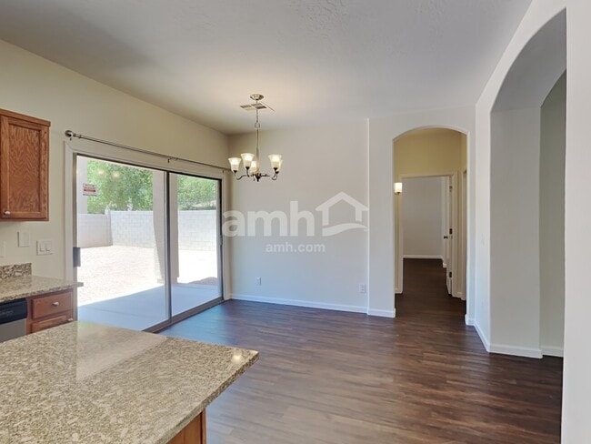 Photo - 14847 W Windrose Dr