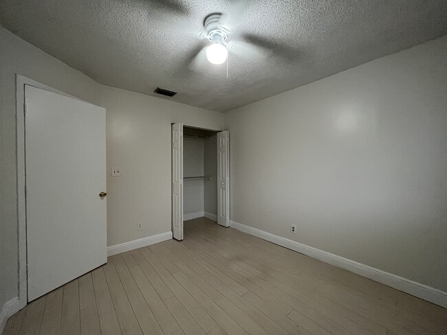 Photo - 8032 NW 29th St