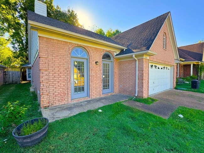 Photo - 2250 Lake Hill Ct