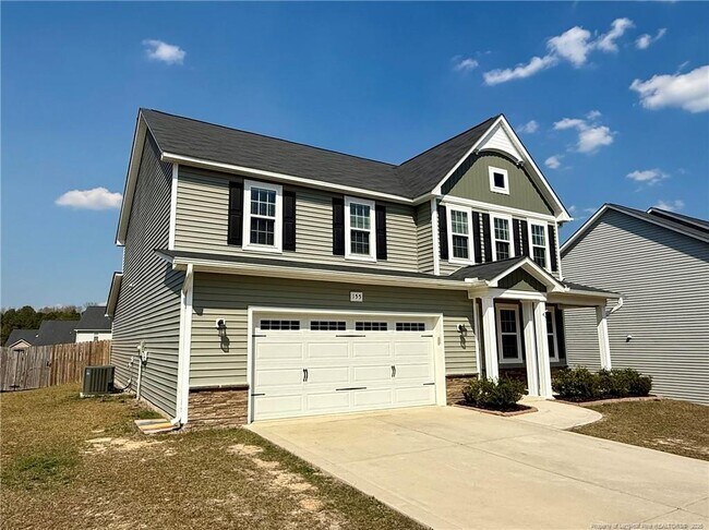 Photo - 155 Silk Oak Dr