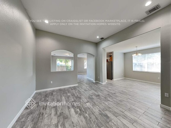 Photo - 15380 SW 10th St