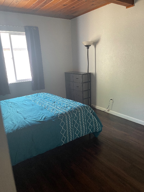 Photo - 2351 Austin St